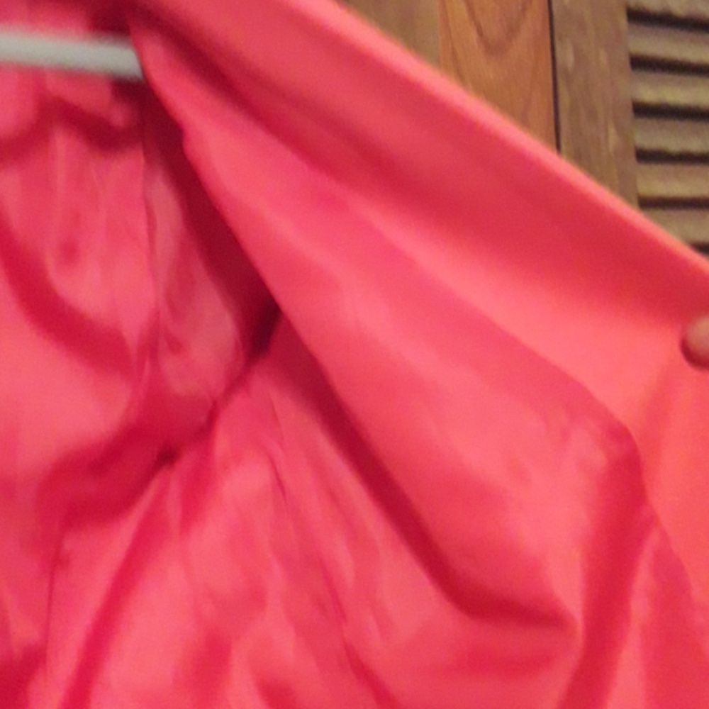 Spring Summmer Salmon Jacket - Picture 3 of 3